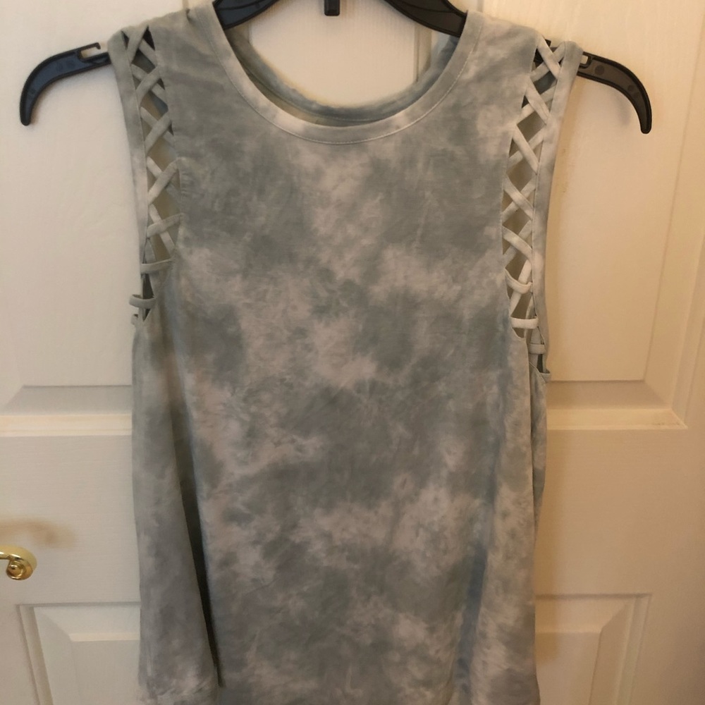 american eagle tank top